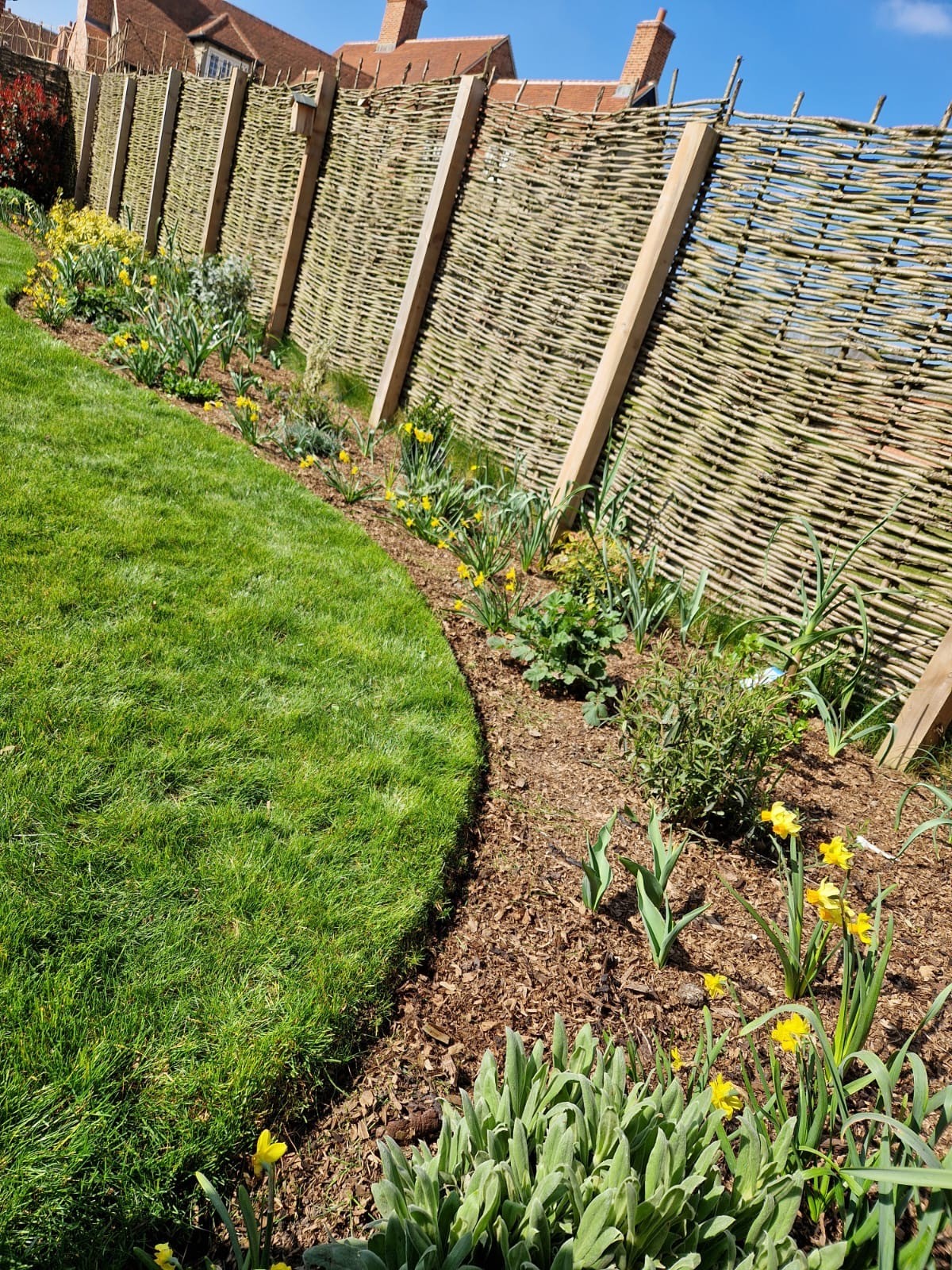 garden border and fence
